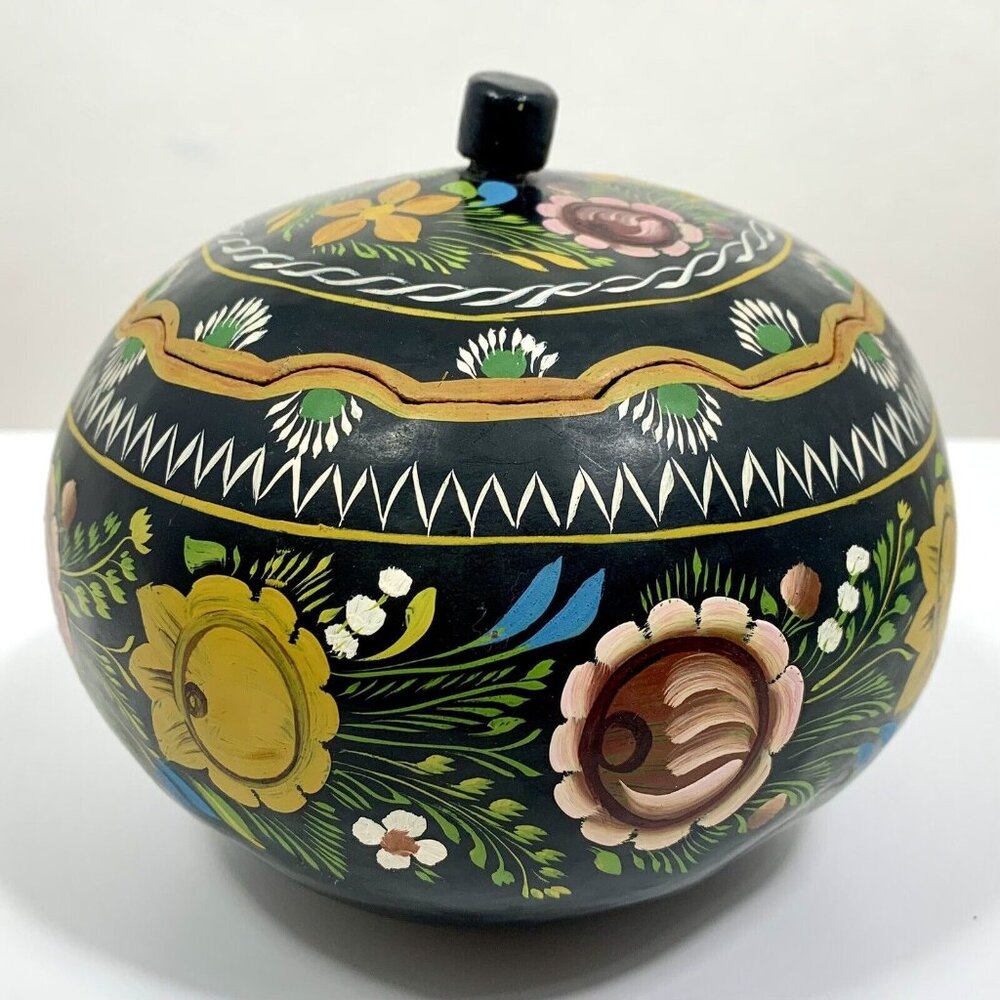 Decorative Hand Painted Floral Folk Art Gourd Bowl w/ Lid Scalloped Edge VTG